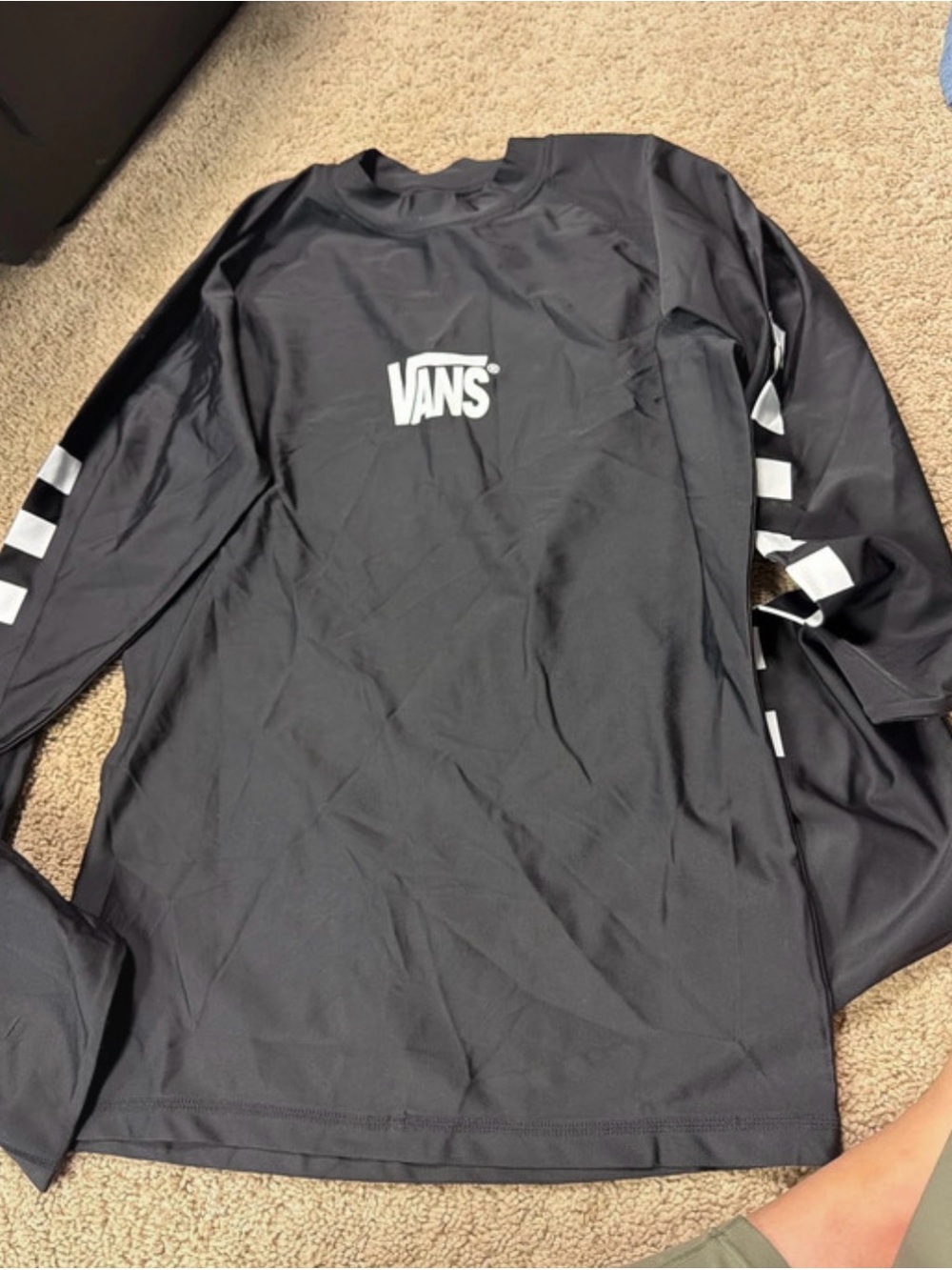 Vans Black Long Sleeve Tee rash guard